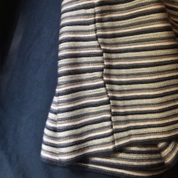 *HOST PICK* Coldwater Creek Infinity Scarf *NEW* - Picture 3 of 7